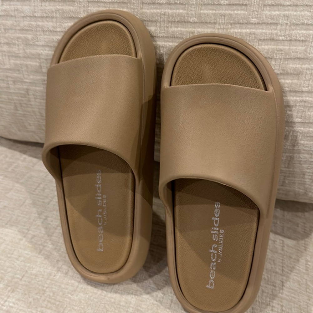 J/Slides Squish Slide Sandal, size 8
